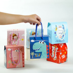 

Box Snack Ultah Anak Kotak Souvening Ulang Tahun Motif Dino | BM11