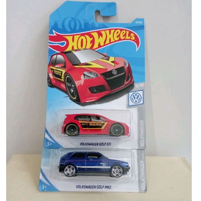 Hot Wheels VOLKSWAGEN GOLF GTI (Merah)- Hot Wheels  VOLKSWAGEN  GOLF MK ( Biru)-Hot Wheels Volkswage