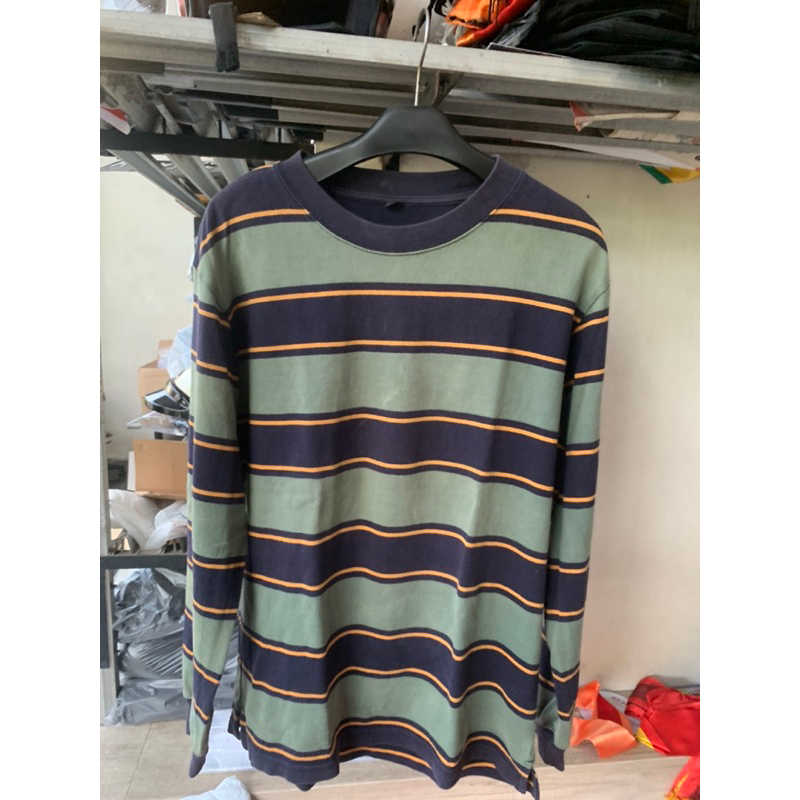 uniqlo longsleeve iqbal
