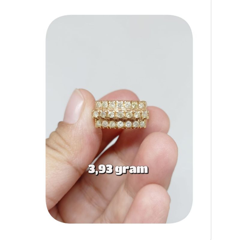 Berlian Medan cincin baris 3 tingkat.