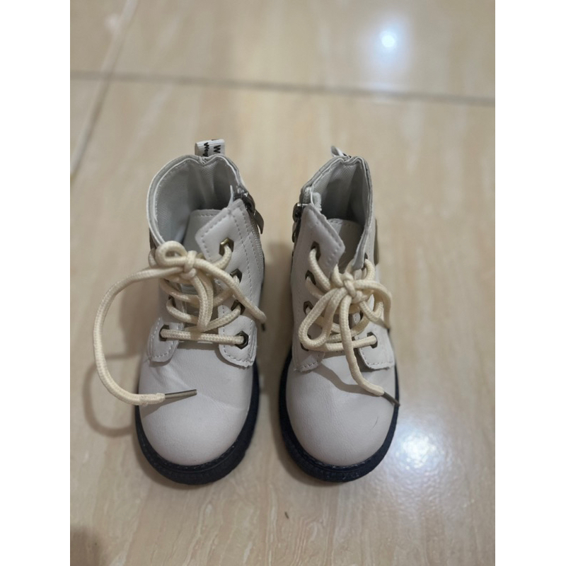 preloved sepatu boots anak