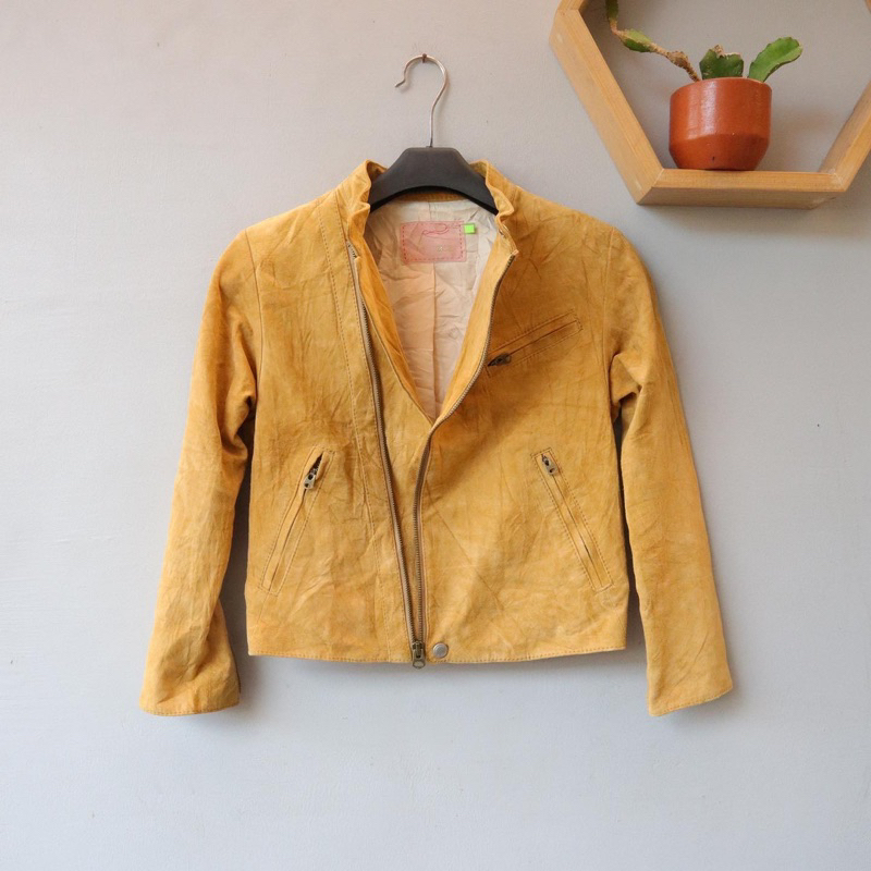 Jaket kulit asli suede outer cewek wanita Pl bekas preloved second