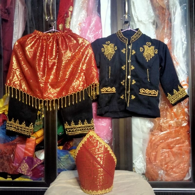 SET BAJU ANAK COWOK ACEH MOTIF PINTU ACEH 04 TK-SMA