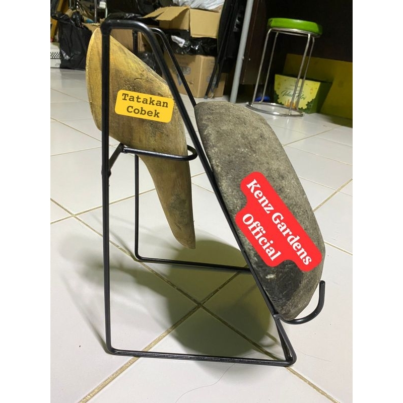 DUDUKAN TEMPAT SIMPAN COBEK DAN ULEKAN KAYU/ BATU/DUDUKAN TEMPAT SIMPAN COBEK /TATAKAN COBEK DAN