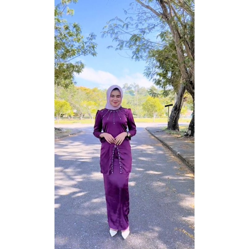Set Kurung Malaysia Payet