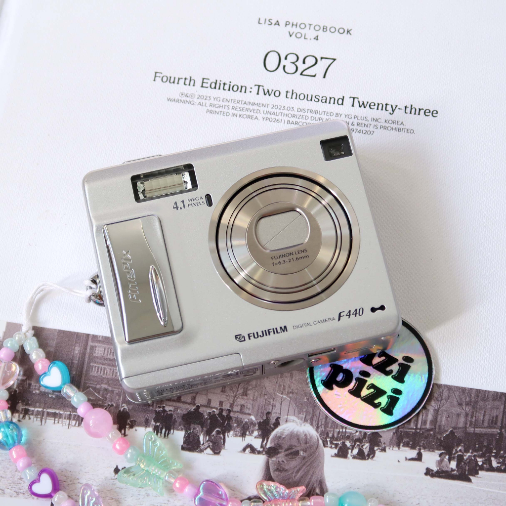 DIGICAM Fujifilm Finepix F440 MINT CONDITION - JUL015