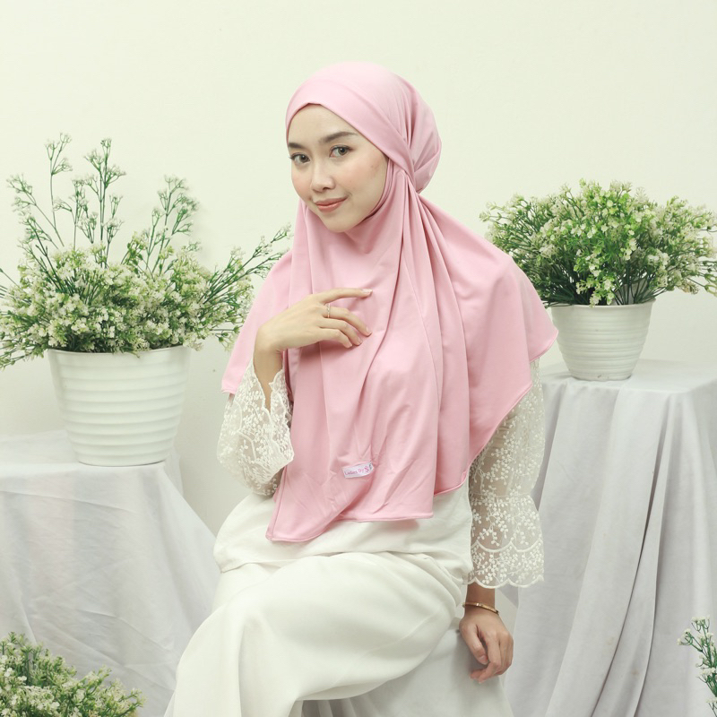 Jeannaira hijab produk bergo syar’i bahan jersey premium