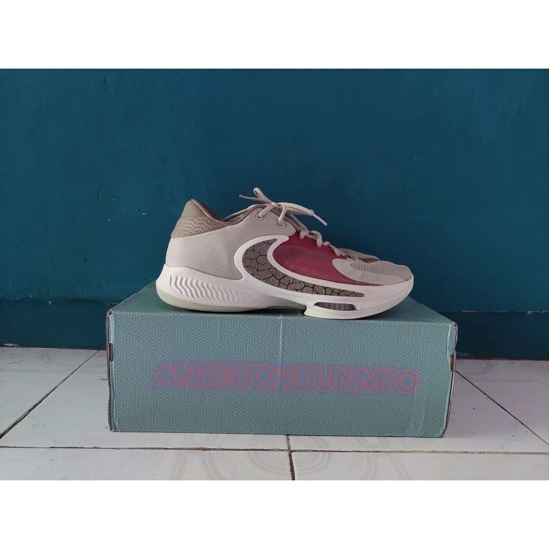NIKE FREAK 4 SCN.3279