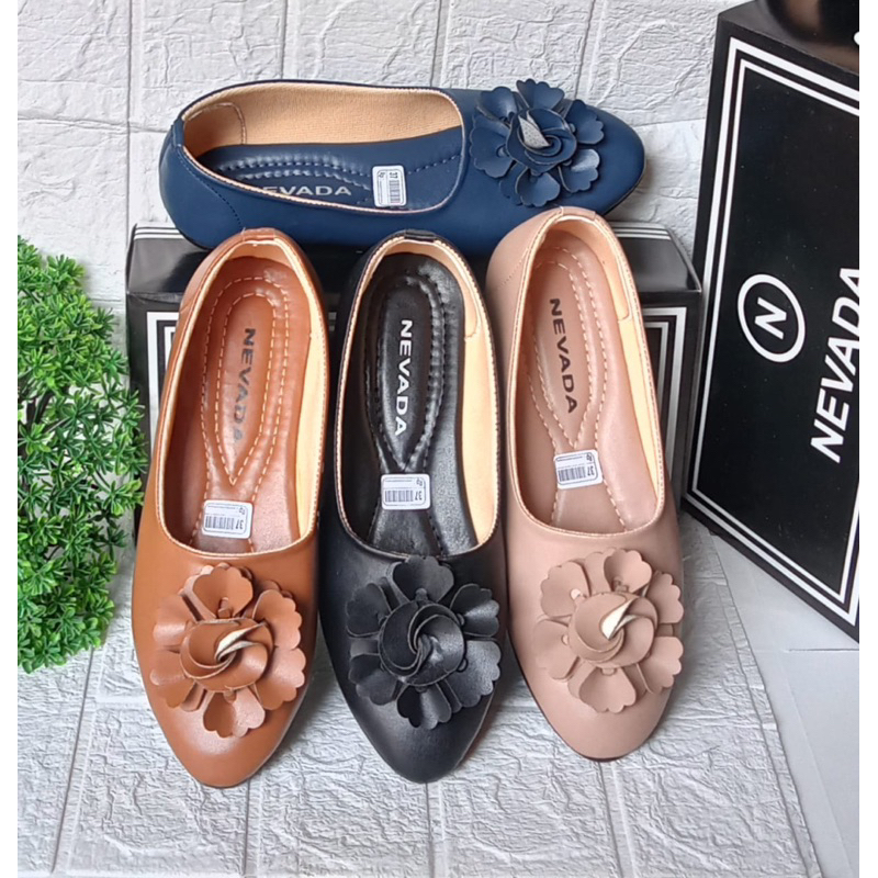 Flat Shoes Nevada