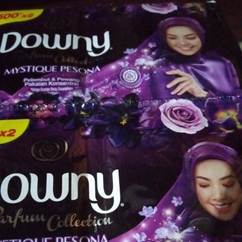 pelembut dan pewangi pakaian downy mystique pesona 20 ml x12