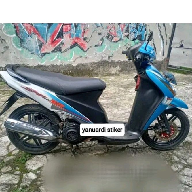 STRIPING STIKER LIST SUZUKI SPIN 125 TAHUN 2007 PUTIH BIRU