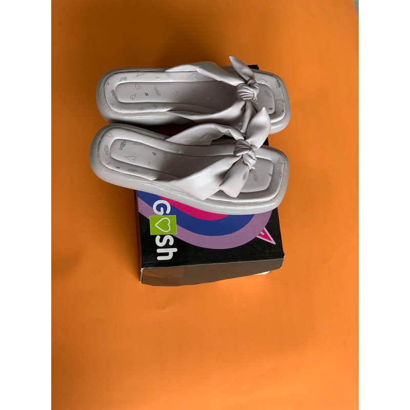 Sandal Gosh