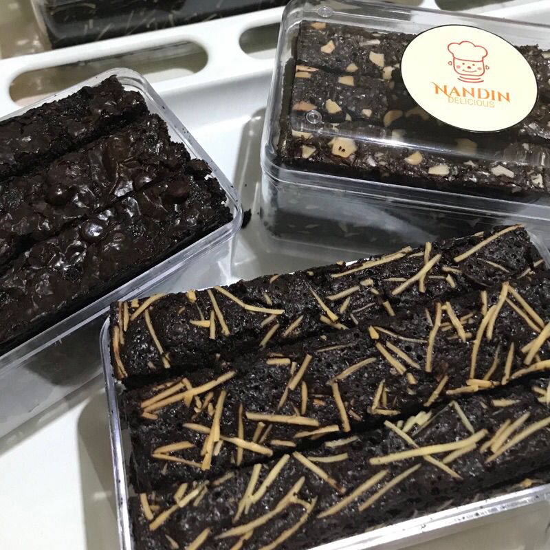 

BROWNIES CRISPY BROWNIES KERING 270g