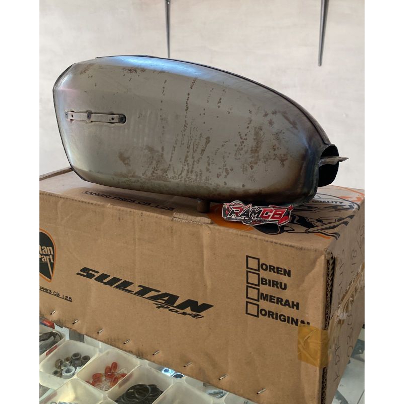 Tangki CB 125 Sultan Part detail mirip ori