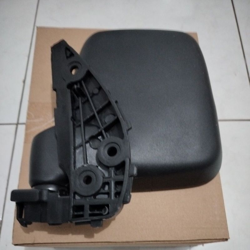 Spion isuzu traga