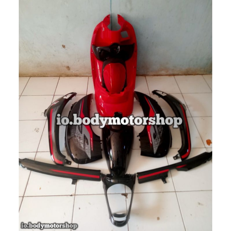 cover body Scoopy fi full halus hitam merah 2013-2016 sporty