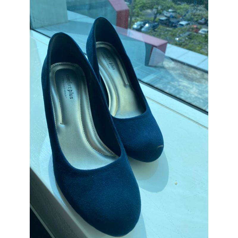 Preloved sepatu heels 7 cm Comfort Plus Payless