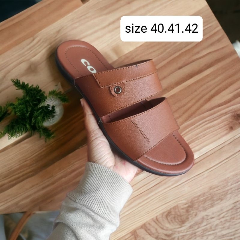 SANDAL BAPAK SLOP