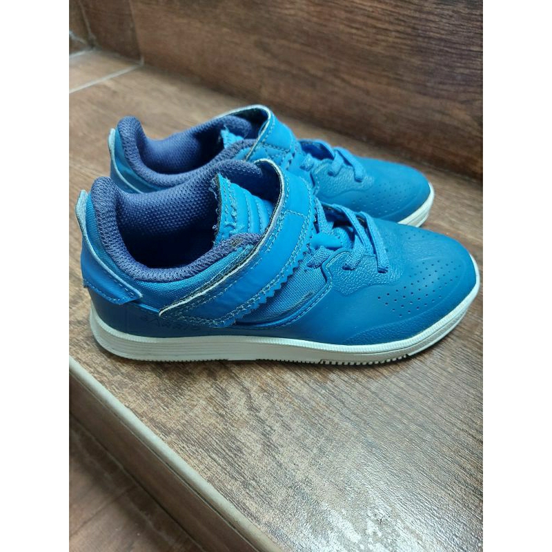 preloved sepatu futsal barrio streetfootball kids