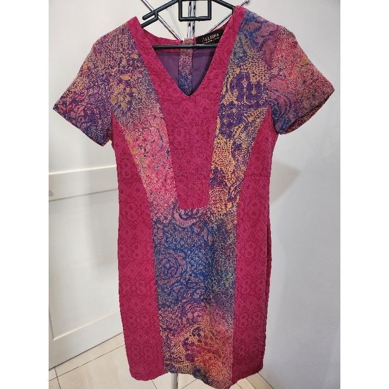 Preloved Dress Gaun Pesta Atasan Batik Alleira Wanita
