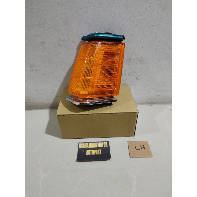 Lampu Sen Sein Depan Kuning 1pcs Mitsubishi Lancer SL 80-82