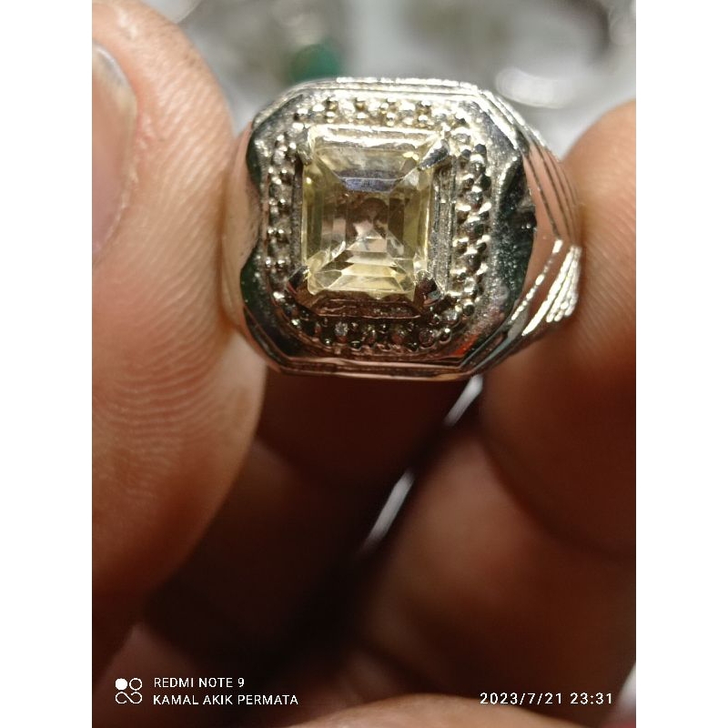 natural citrine quartz