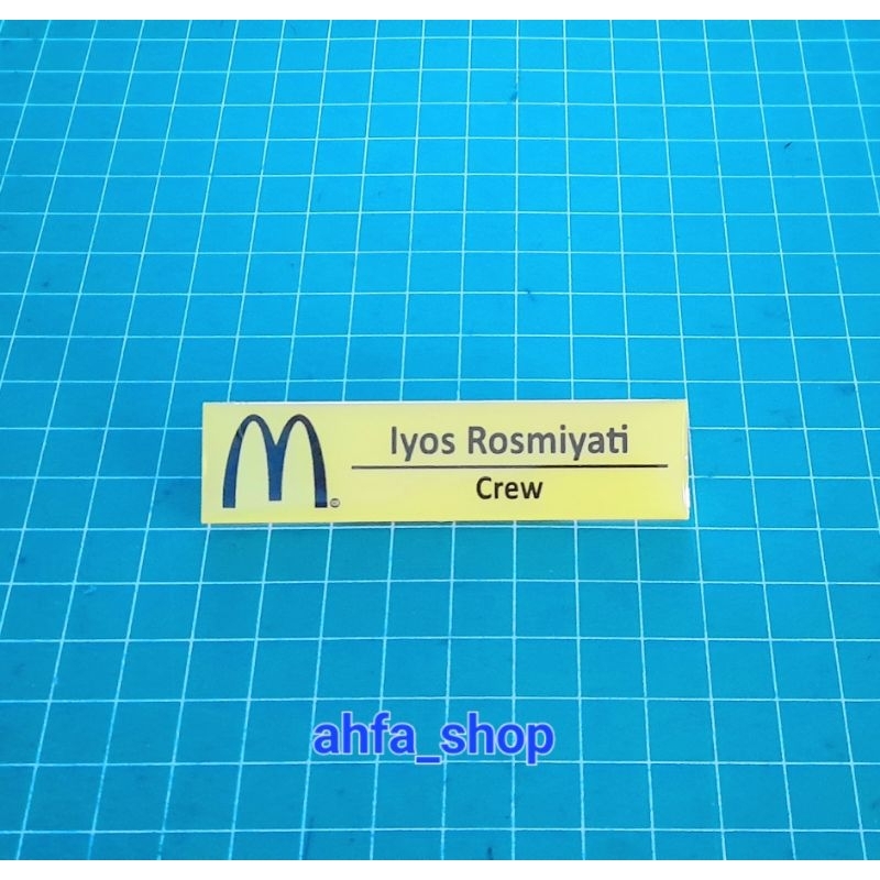 

Name Tag / Papan nama McDonald bahan akrilik