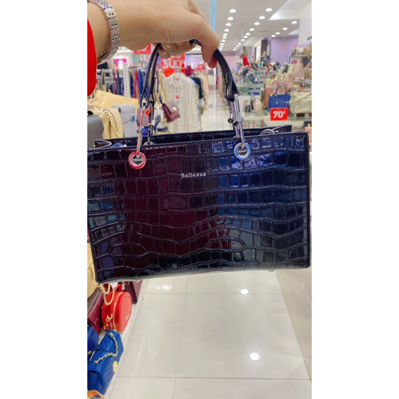 BELLEZZA HandBag free strap big sale