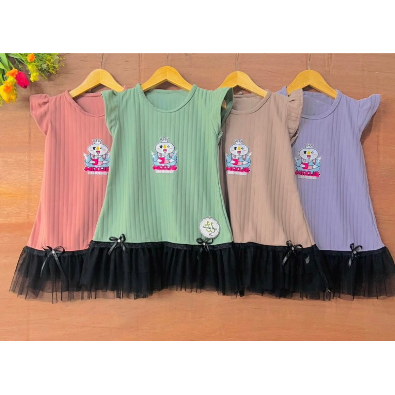 Dress anak 2 3 4 tahun dress mixue bahan knit terbaru matcha hornet (Dress tile hitam)