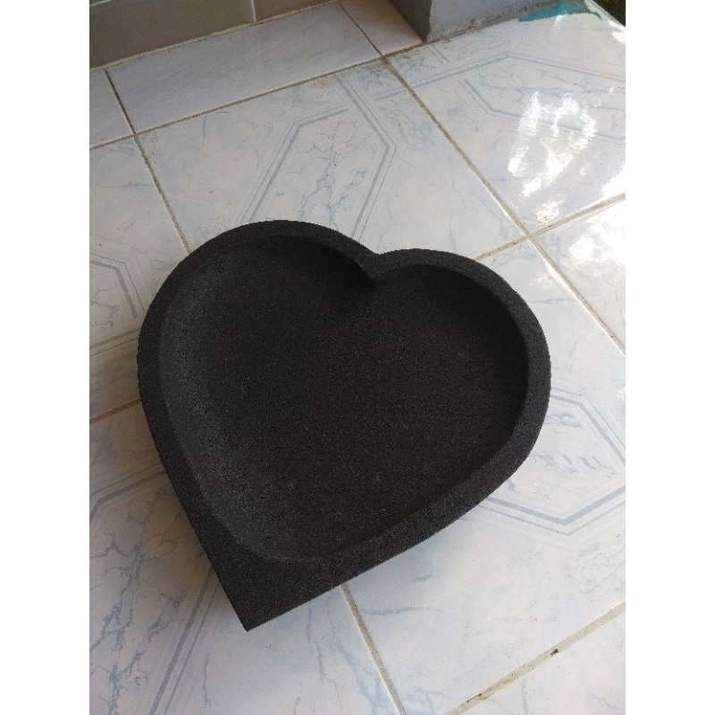 Cobek Bentuk Love /Cobek Karakter /Cobek Batu Asli