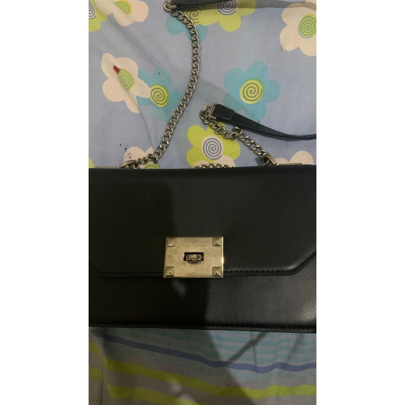 tas charles and keith