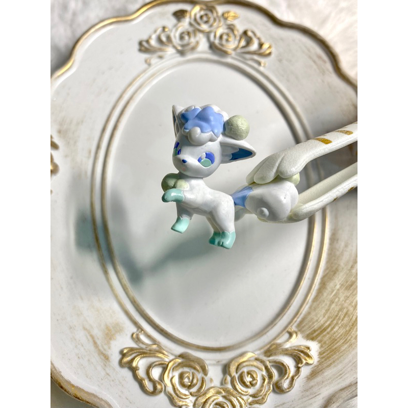 Pokemon (Pocket Monster) Alolan Vulpix figure