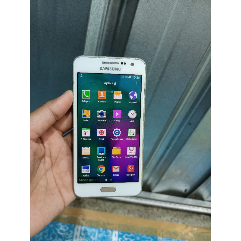 samsung A3 2015