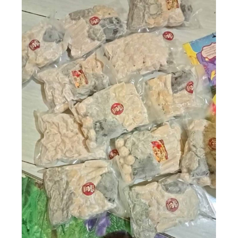 

pempek ikan kakap kita ready tiap hari ya..