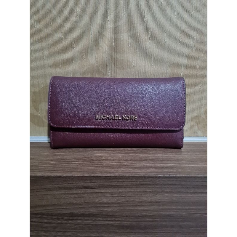 MK Long Wallet Lipat 3 Maroon Preloved