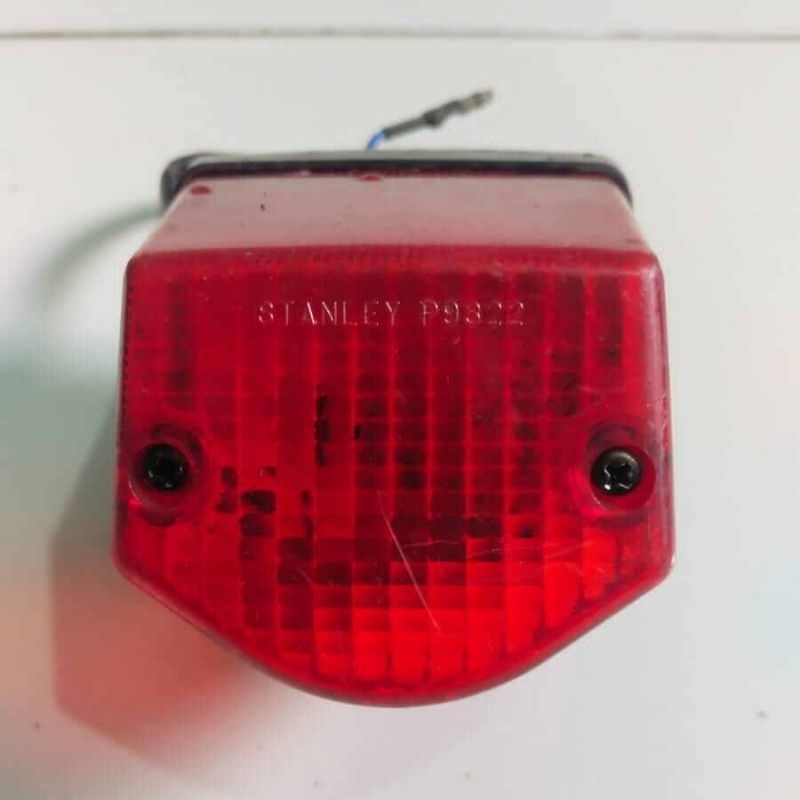 Stoplamp BYSON original copotan motor lampu belakang lampu rem stop byson bekas
