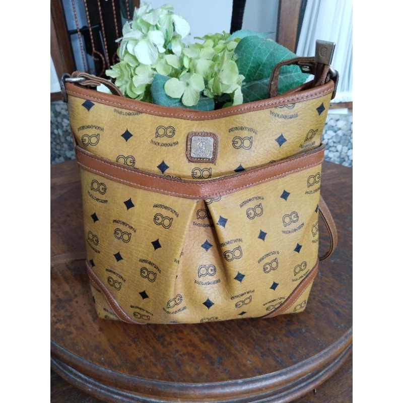 Paolo Gomes Slingbag