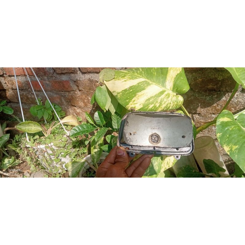 REFLEKTOR LAMPU BELAKANG TIGER LAMA TIGER 2000 ORI BEKAS COPOTAN