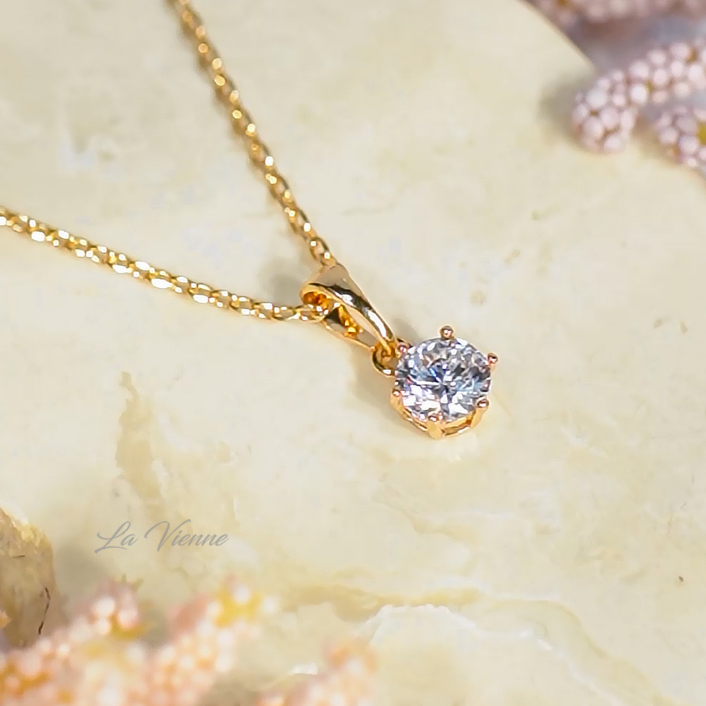 La Vienne - Kalung dan Liontin Variasi  Najalena - Liontin dan Kalung Titanium Wanita Anti Karat - P