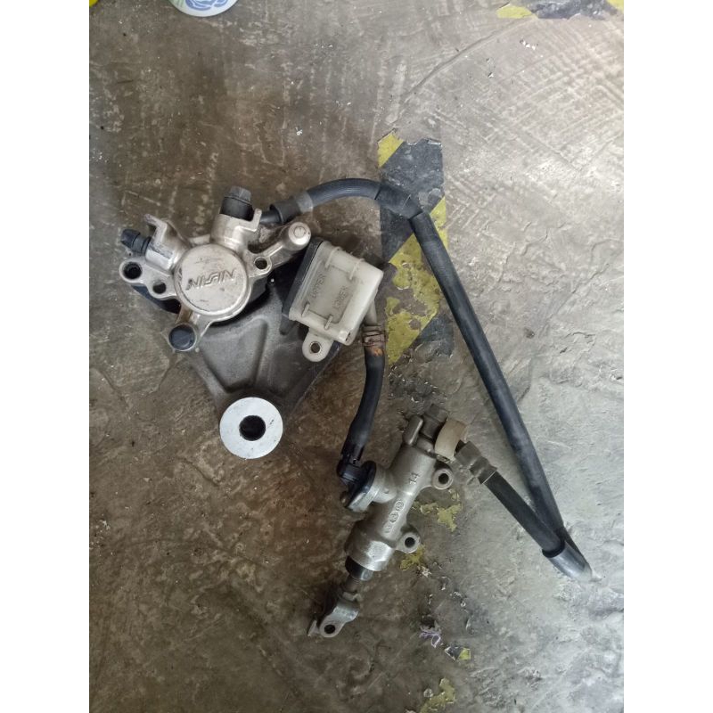 rem belakang kaliper set CBR 150R Thailand KPP