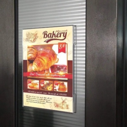 Display brosur / Tempat Brosur Akrilik Tempel Dinding