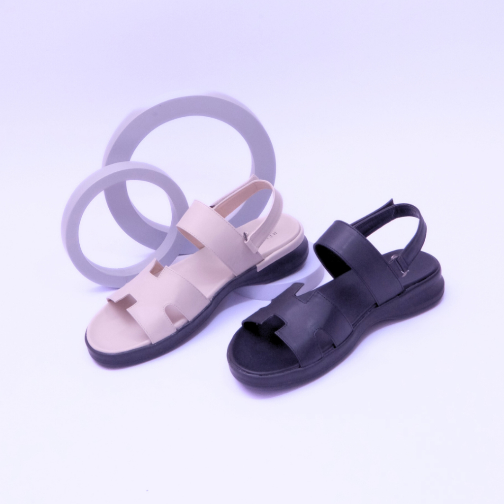 REVENOIR Revelyne Sandal Wanita