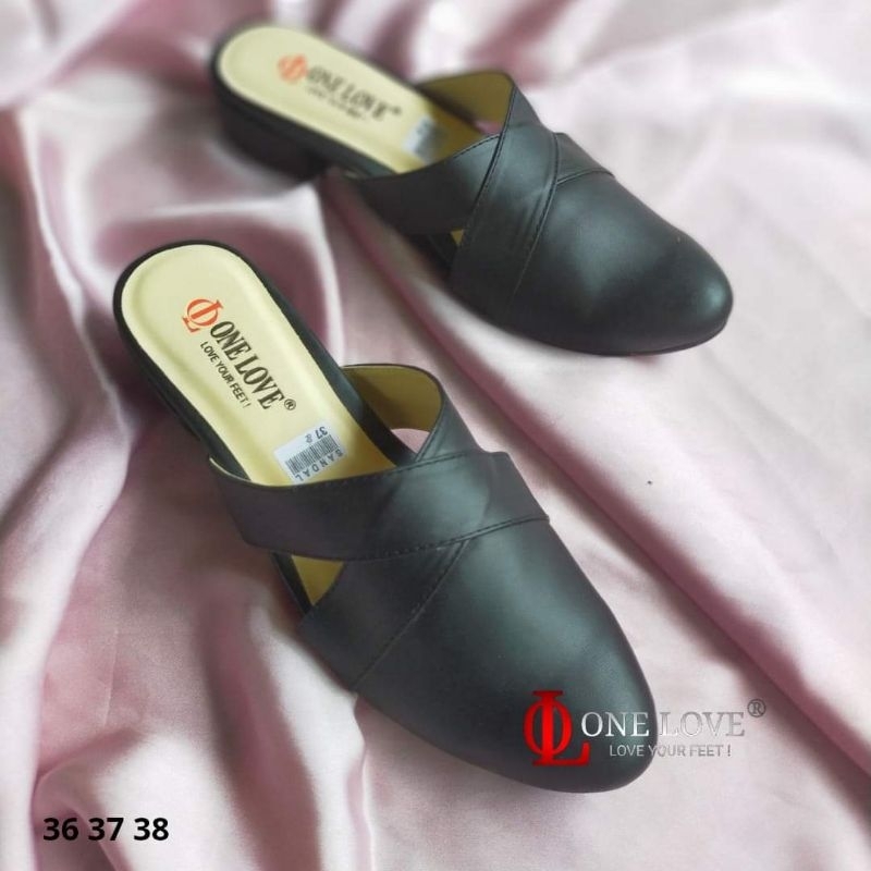SEPATU SANDAL ONE LOVE LIKEN PALING MURAH