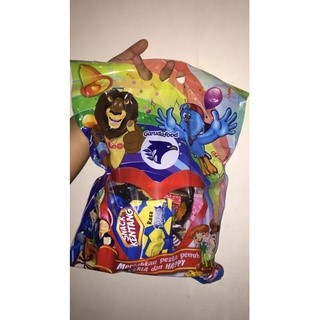 

Paket Ulang Tahun / Hampers Berbagi TERMURAH! - Terhemat Snack (isi 6 Pcs)