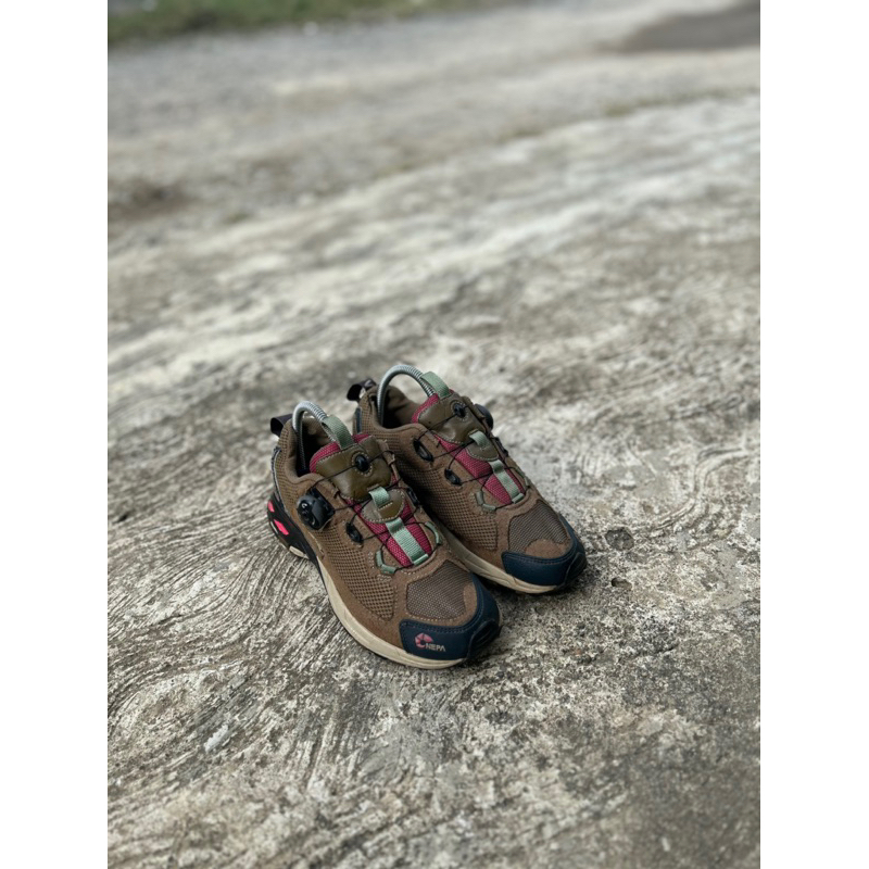 Sepatu gunung second original nepa