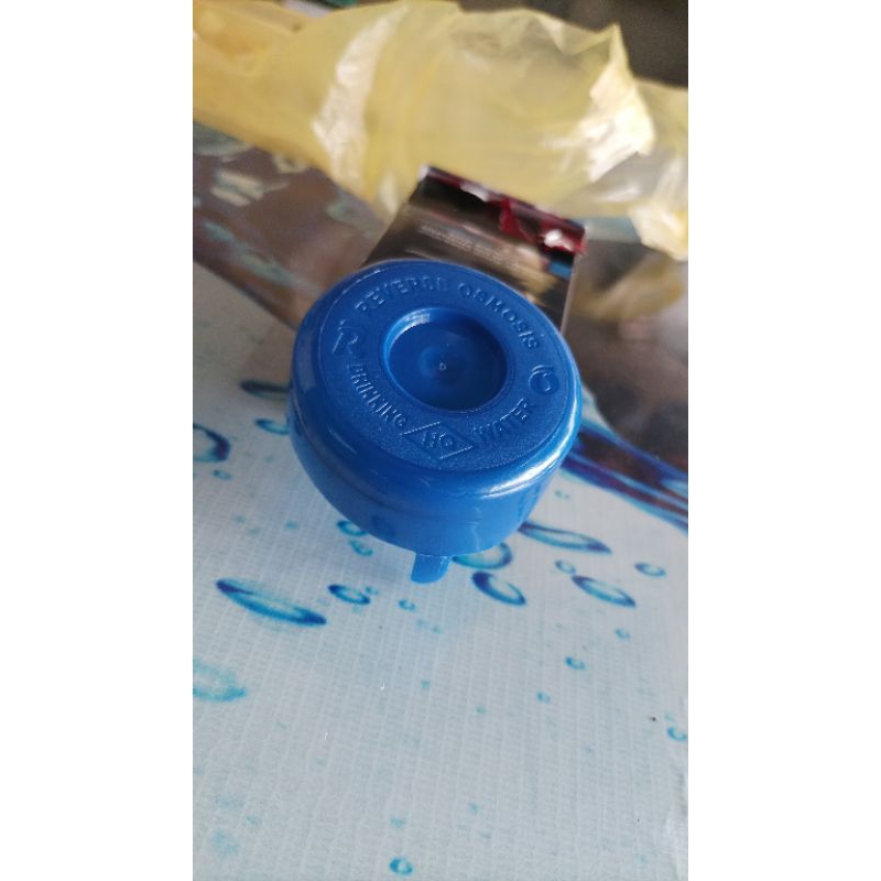 

TUTUP GALON HEXSAGONAL / RO BIRU DONGKER ( 250 ) (1kg)