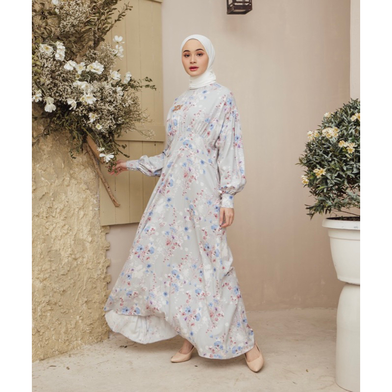 preloved wearing klamby dress