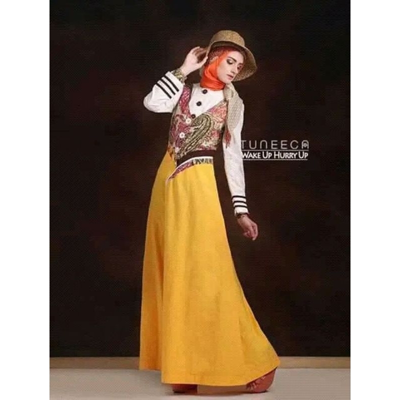 tuneeca ori size S PL