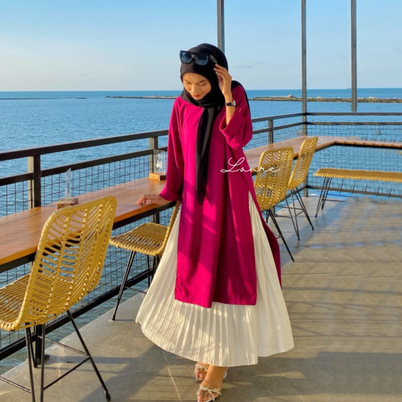 Nuna Tunik High Slit Untuk Busui Dan Nonbusui Midi dress Jumbo Bahan Kaos Atasan Warna HITAM -