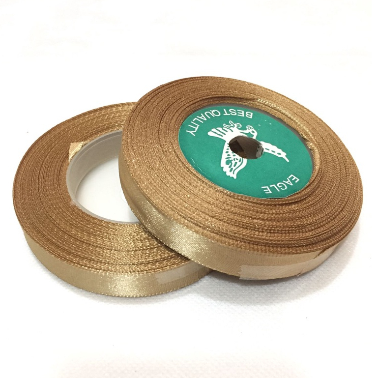 

Pita Satin Coklat Muda Ukuran 1/2inch / 1cm Per Roll